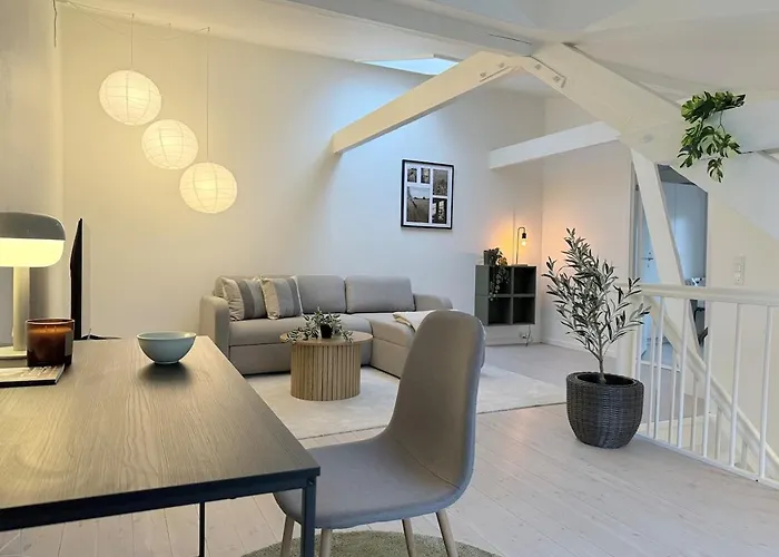 Cozy Pearl In Centre *