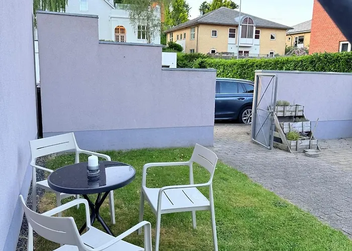 Cozy Pearl In Centre *