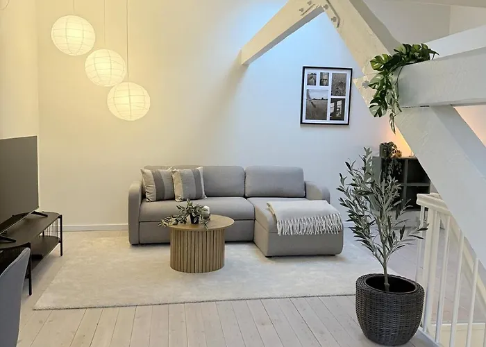 Cozy Pearl In Centre *